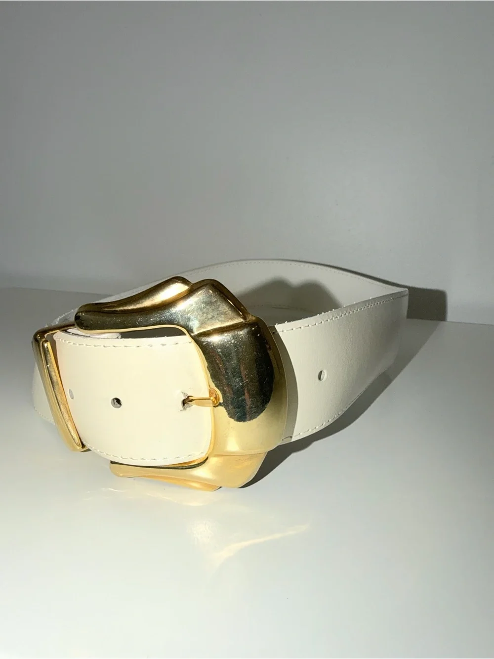 Vintage Nam Lewis White Belt With Gold-Tone Buckle, Sz S/M